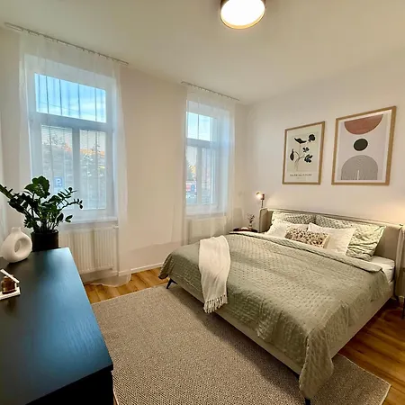 Old Town - Stefanikova דירה *